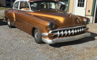 Chevrolet-210-1954-Sedan-1