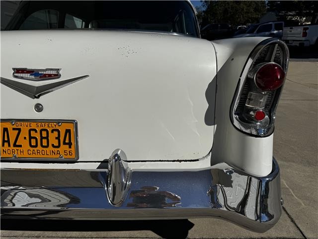 Chevrolet-210-1956-Sedan-10