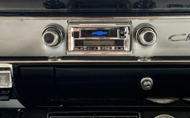 Chevrolet-210-1957-12