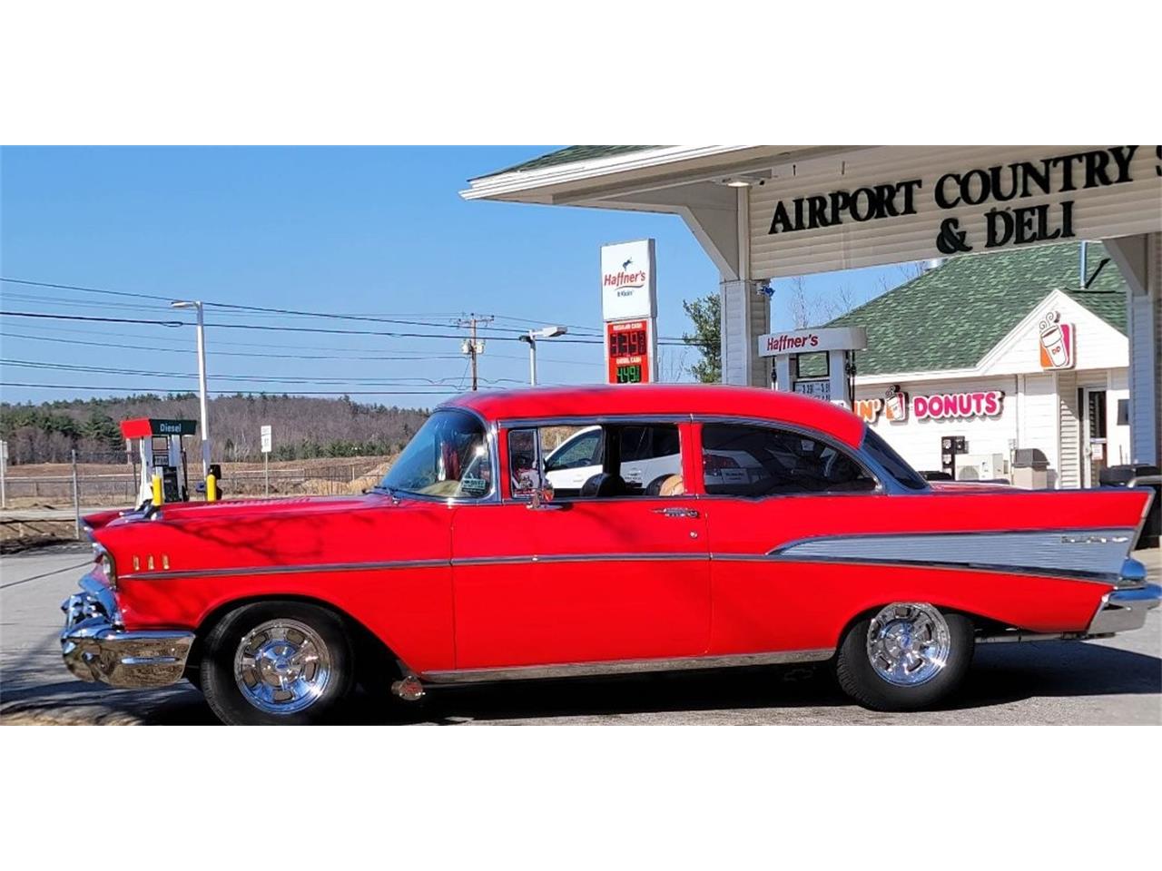 Chevrolet-210-1957-SUPER-RED-TANRED-6