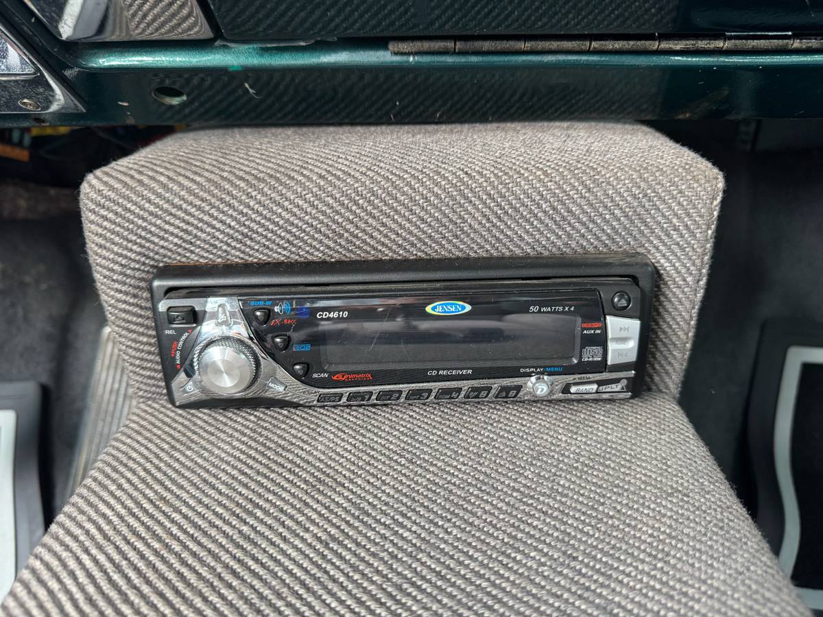 Chevrolet-210-1957-green-28