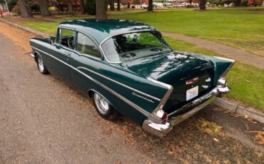 Chevrolet-210-1957-green-47