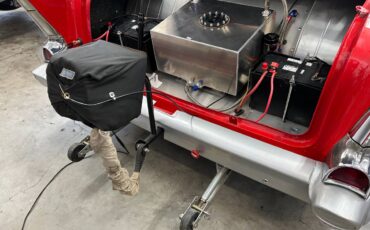 Chevrolet-210-2-door-sedan-1957-red-2