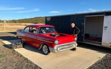 Chevrolet-210-2-door-sedan-1957-red-6