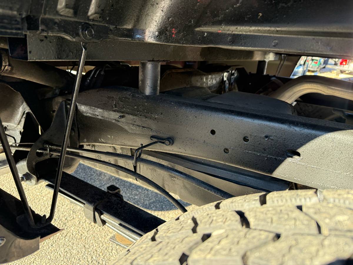 Chevrolet-2500-pickups-1990-custom-12