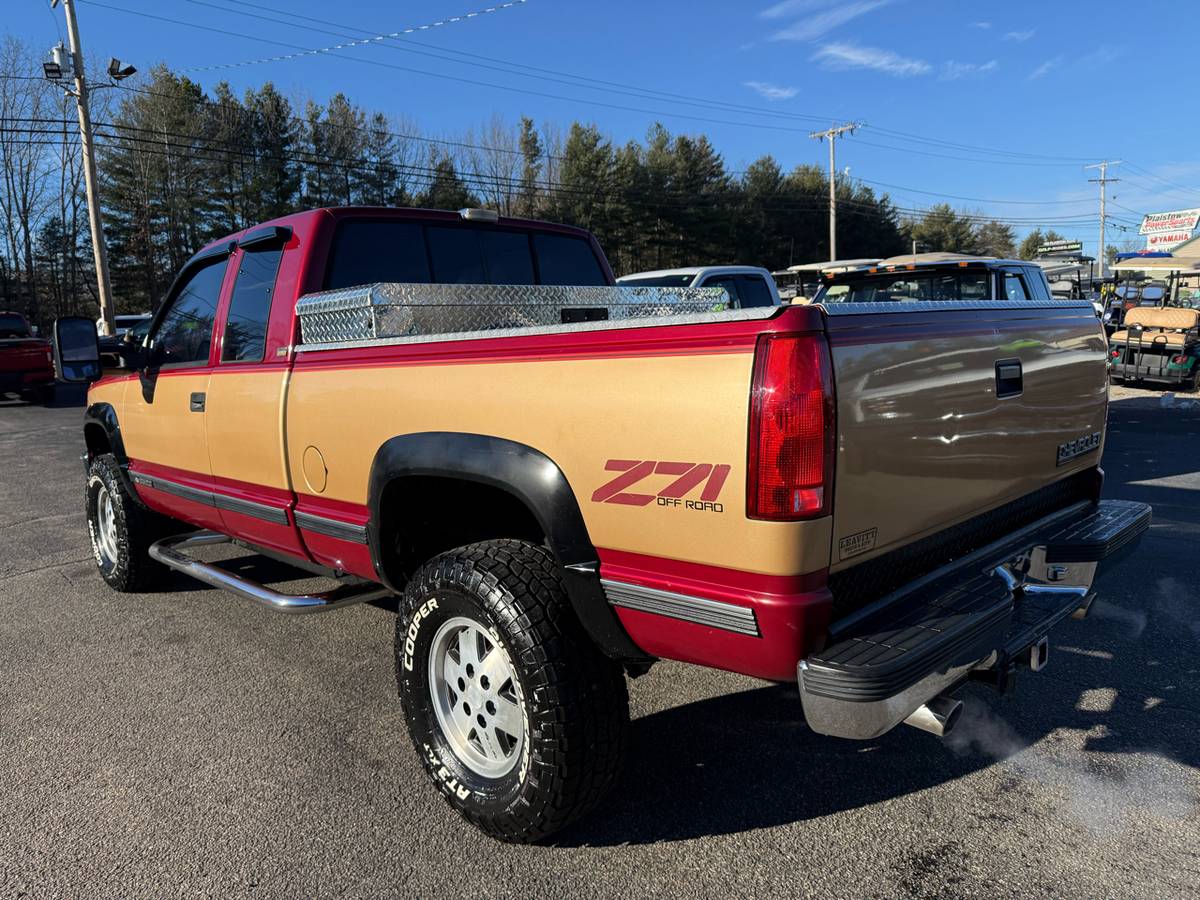 Chevrolet-2500-pickups-1990-custom-14