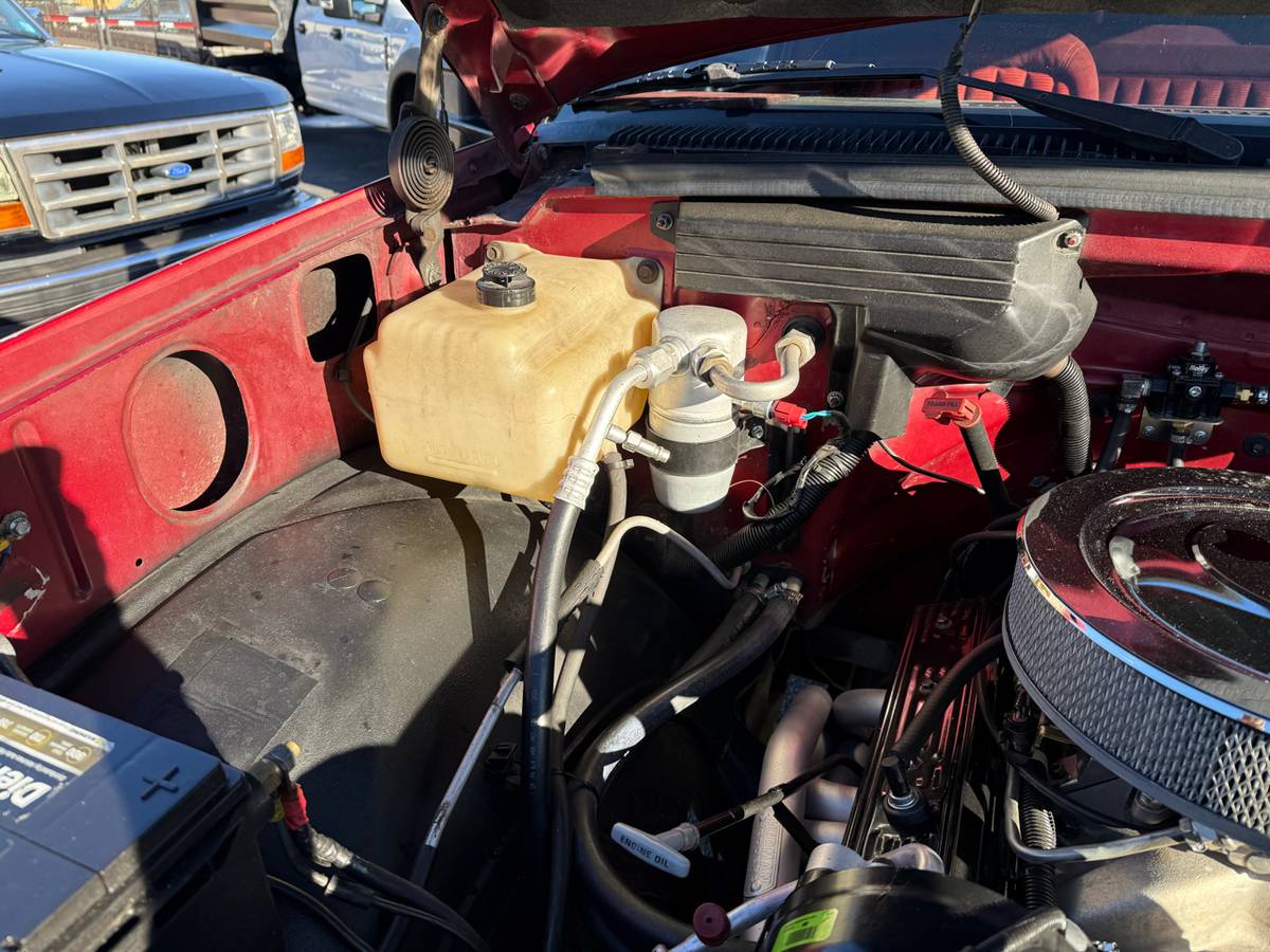 Chevrolet-2500-pickups-1990-custom-18