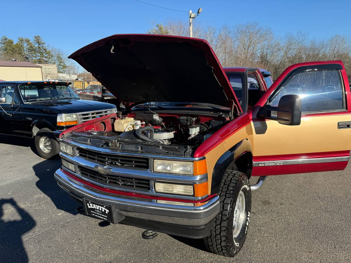 Chevrolet-2500-pickups-1990-custom-21