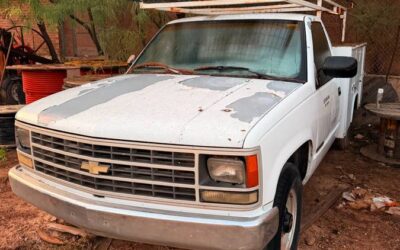 Chevrolet 2500 utility body 1991