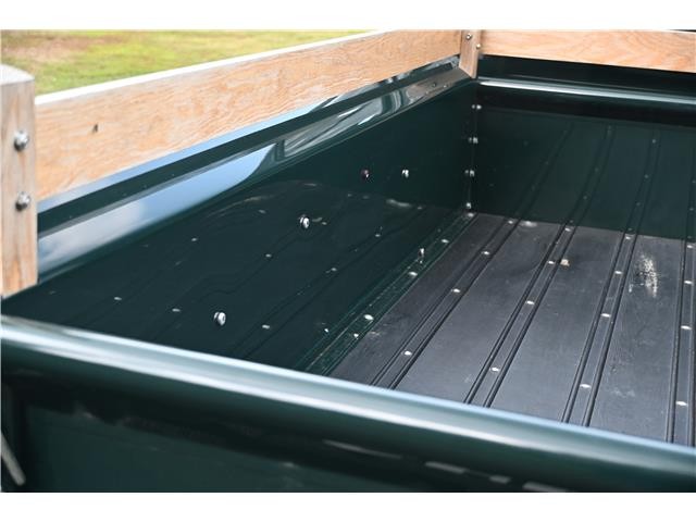 Chevrolet-3100-1948-PICKUP-14