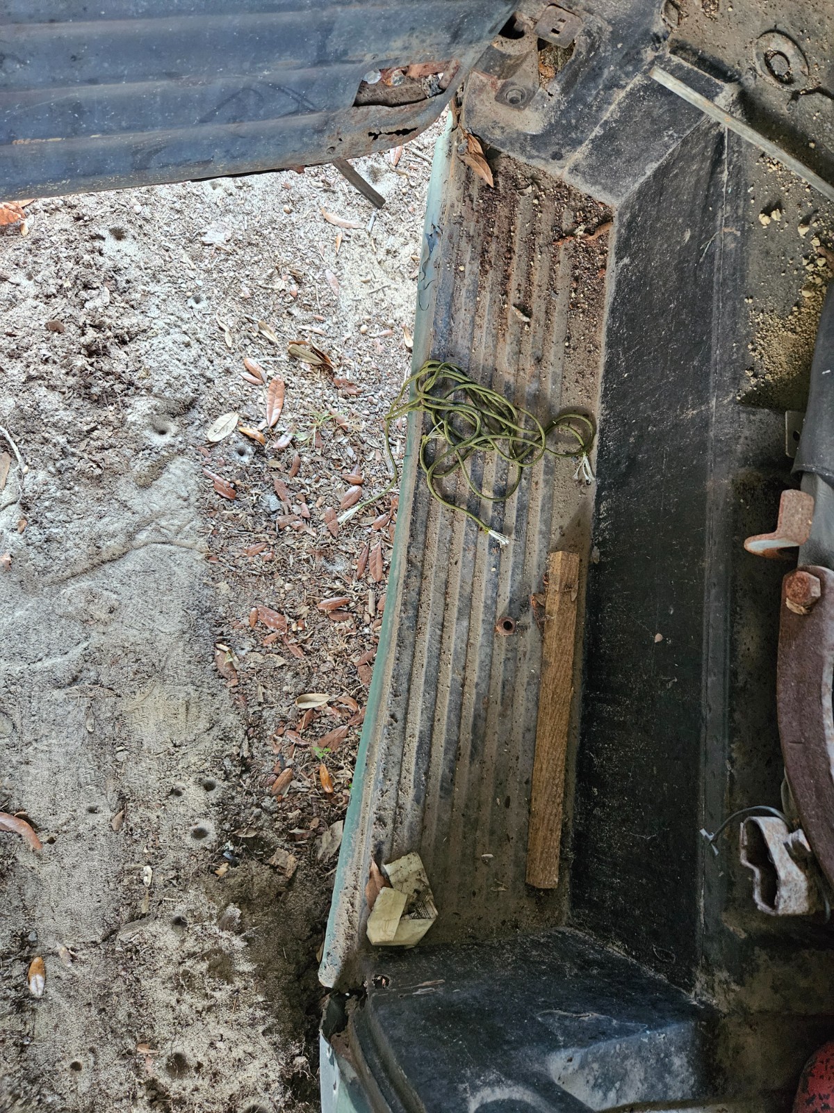 Chevrolet-3100-1957-17