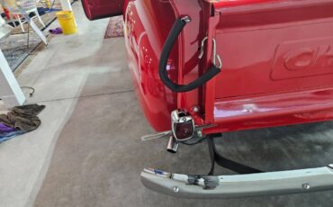 Chevrolet-3100-5-window-truck-1953-12