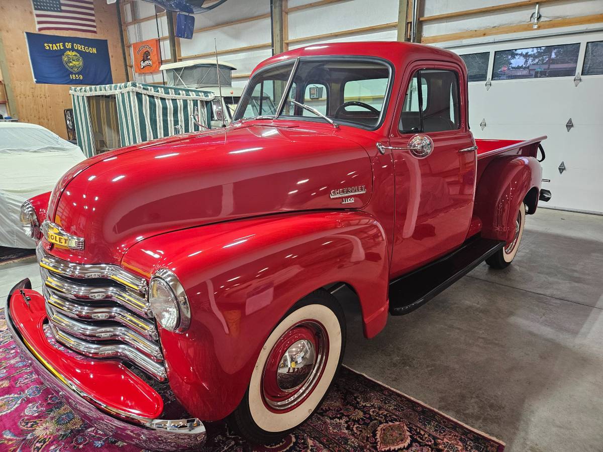 Chevrolet-3100-5-window-truck-1953-4