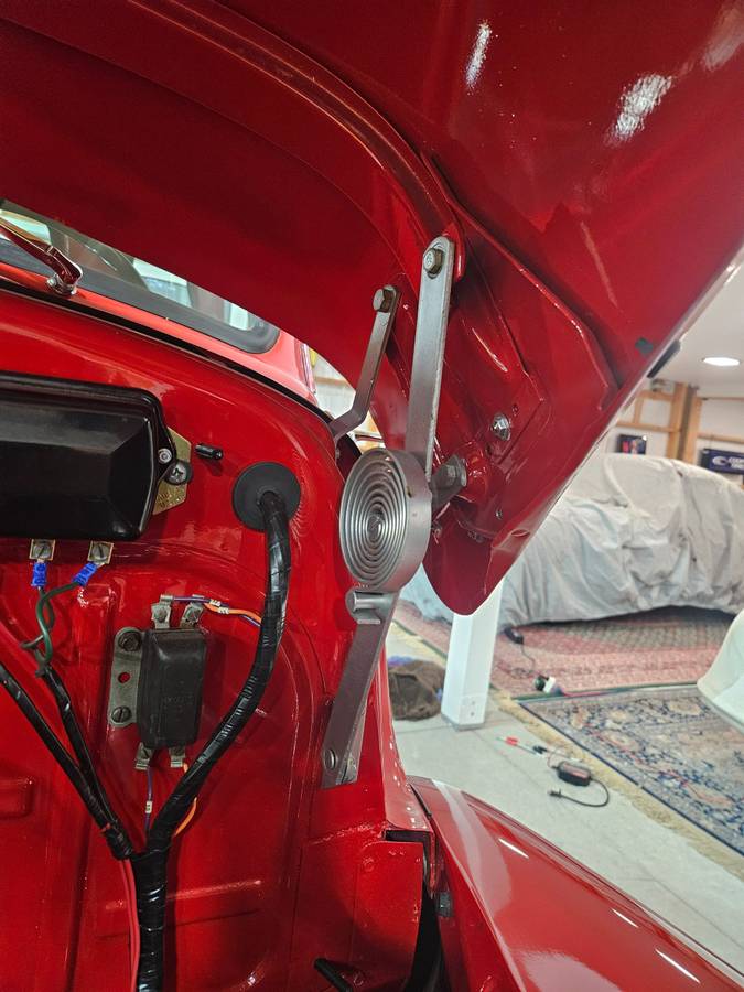 Chevrolet-3100-5-window-truck-1953-7