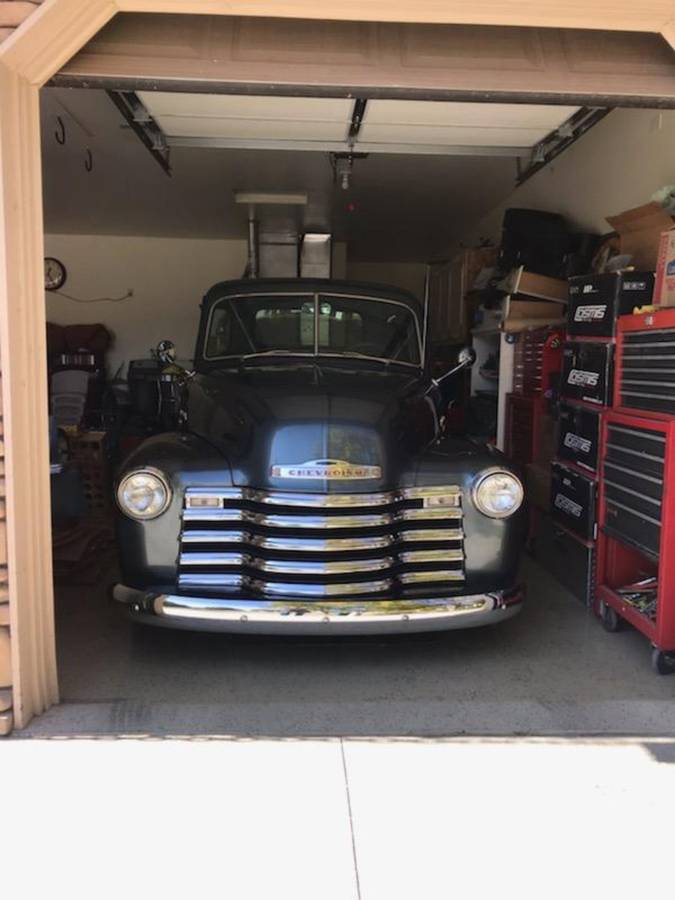 Chevrolet-3100-five-window-1951-blue-2