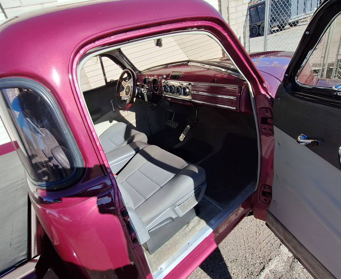 Chevrolet-3100-pu-1950-red-12