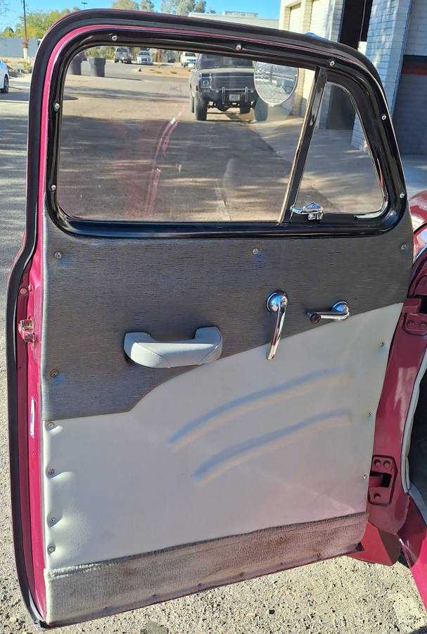 Chevrolet-3100-pu-1950-red-7