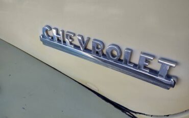 Chevrolet-3200-1952-yellow-19