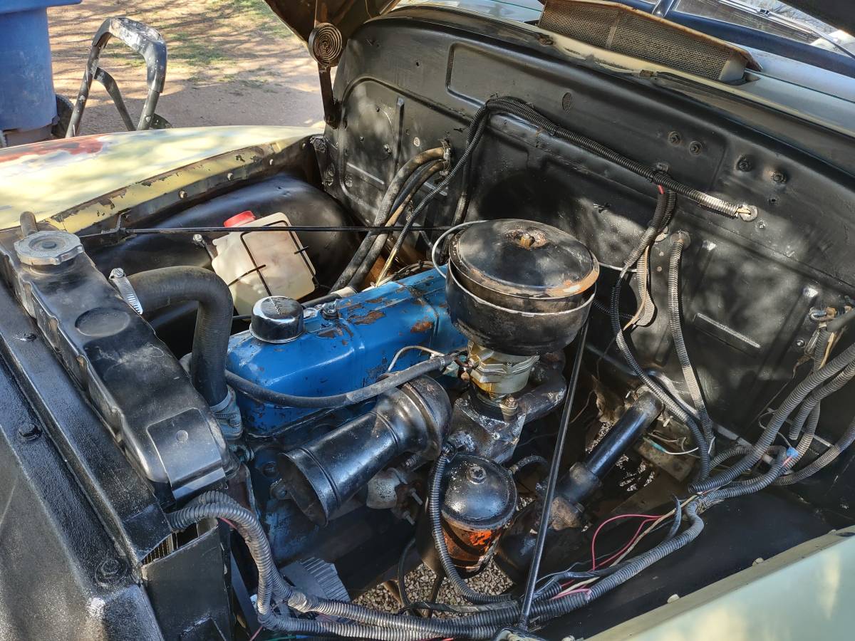 Chevrolet-3200-1952-yellow-22