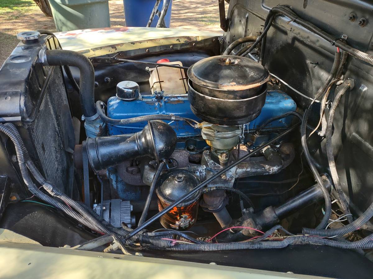 Chevrolet-3200-1952-yellow-23