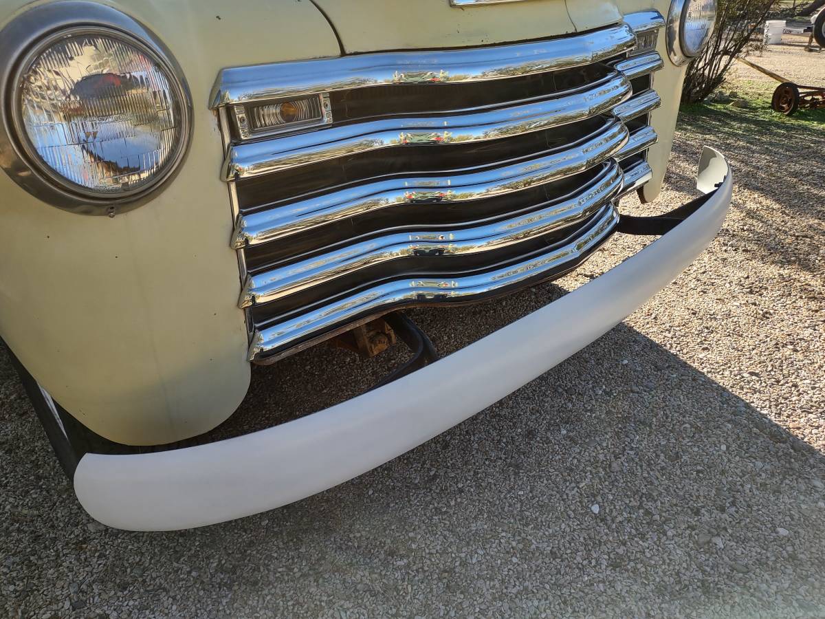 Chevrolet-3200-1952-yellow-3