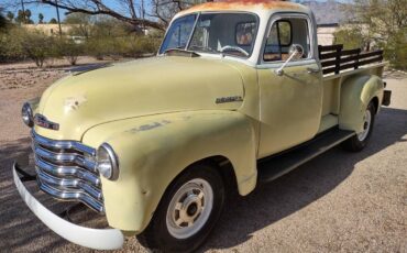 Chevrolet-3200-1952-yellow