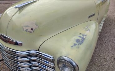 Chevrolet-3200-1952-yellow-4