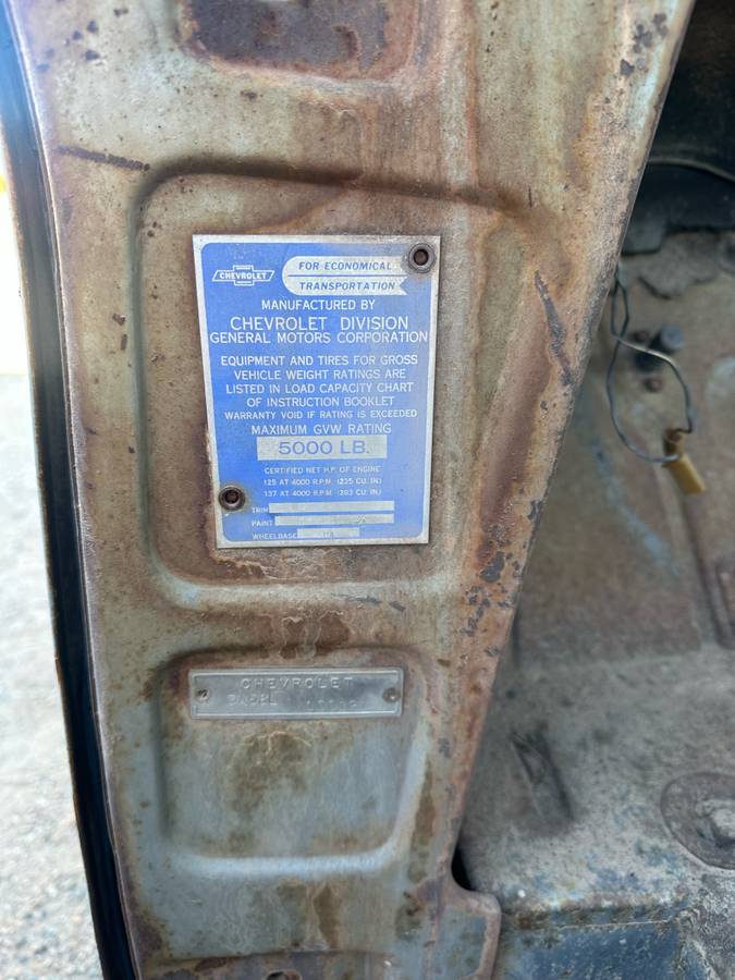 Chevrolet-3600-panel-van-1956-5