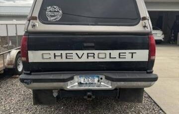 Chevrolet-4-door-4x4-1995-black-2