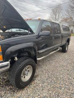 Chevrolet-4-door-4x4-1995-black-3