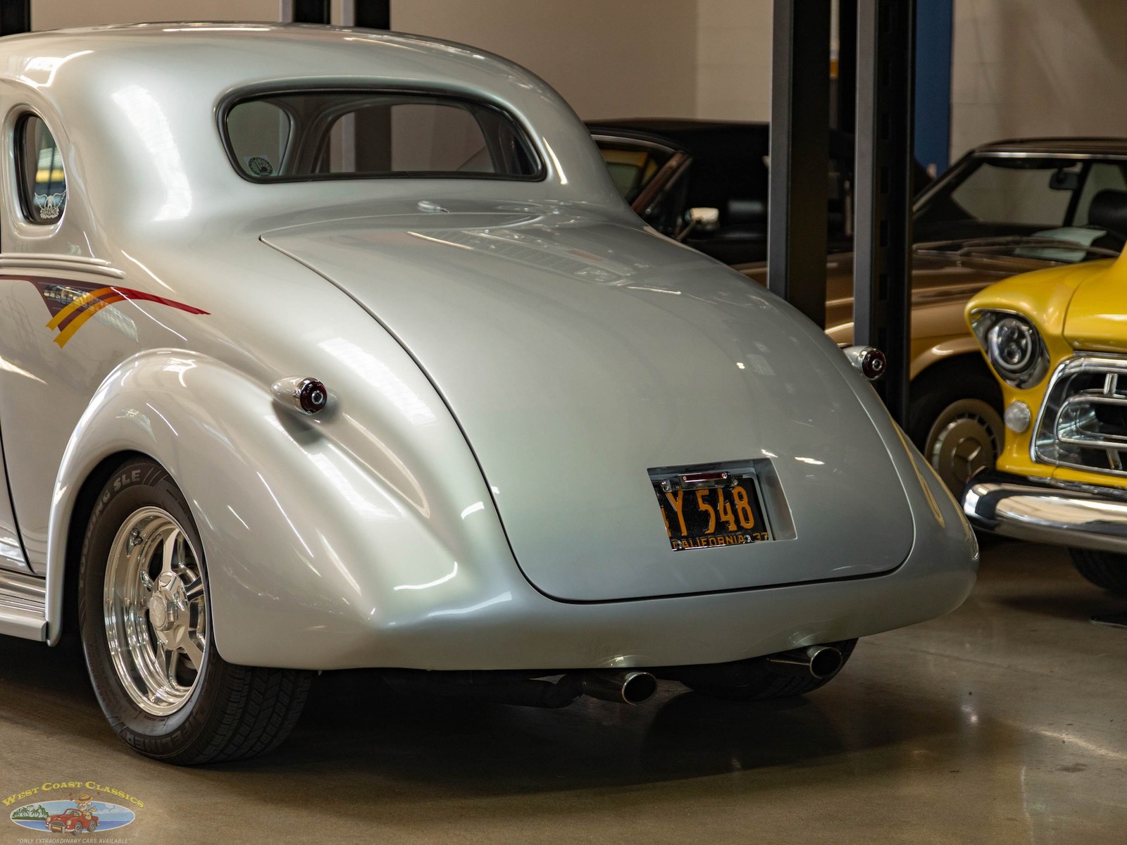 Chevrolet-5-Window-Steel-Custom-1937-2-Door-Coupe-23