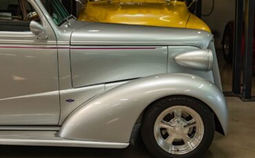 Chevrolet-5-Window-Steel-Custom-1937-2-Door-Coupe-3