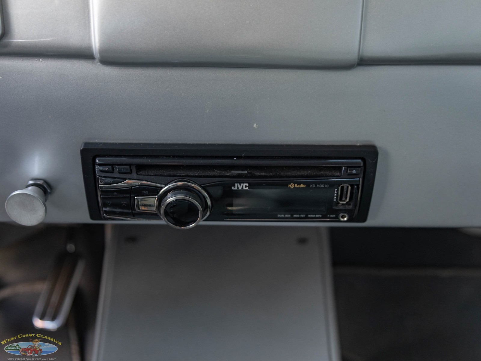 Chevrolet-5-Window-Steel-Custom-1937-2-Door-Coupe-38