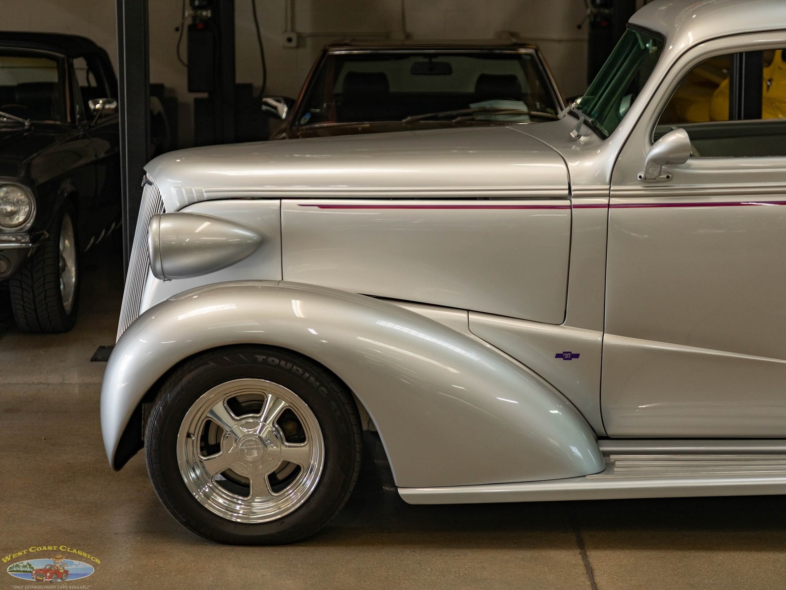 Chevrolet-5-Window-Steel-Custom-1937-2-Door-Coupe-4
