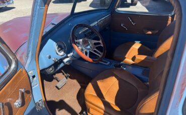 Chevrolet-5-window-pick-up-custom-chassis-built-5.3-LS-vintage-1949-Pick-up-2