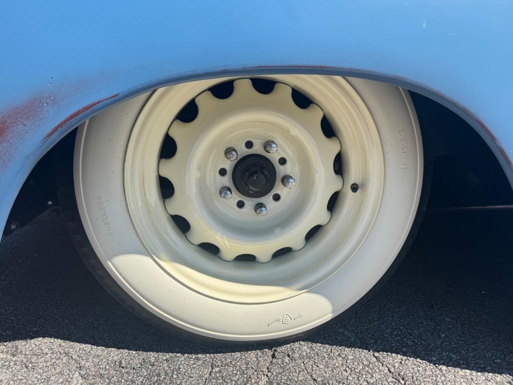 Chevrolet-5-window-pick-up-custom-chassis-built-5.3-LS-vintage-1949-Pick-up-24