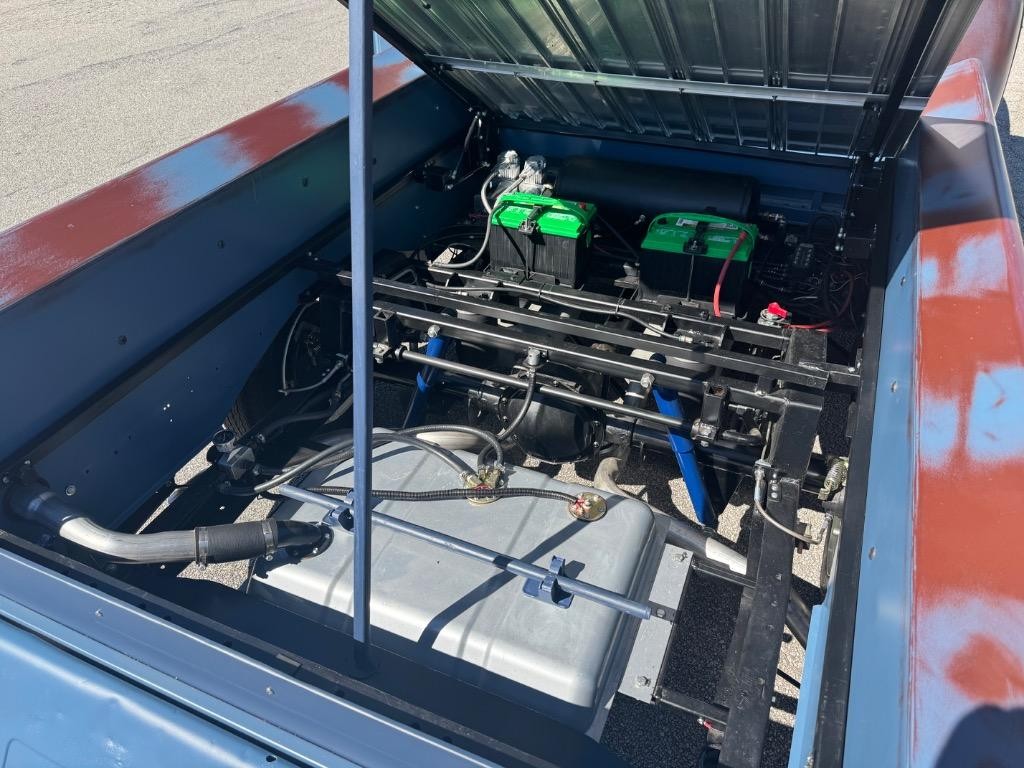 Chevrolet-5-window-pick-up-custom-chassis-built-5.3-LS-vintage-1949-Pick-up-6