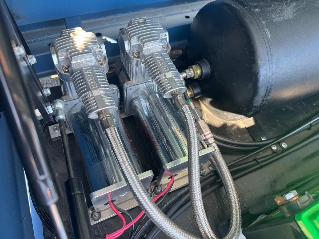 Chevrolet-5-window-pick-up-custom-chassis-built-5.3-LS-vintage-1949-Pick-up-7