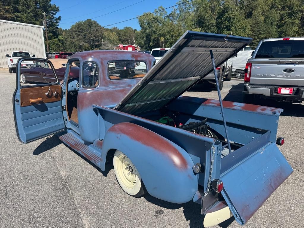 Chevrolet-5-window-pick-up-custom-chassis-built-5.3-LS-vintage-1949-Pick-up-9