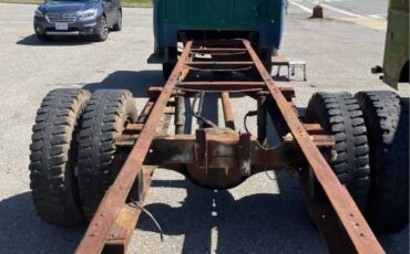 Chevrolet-5100-1958-green-3