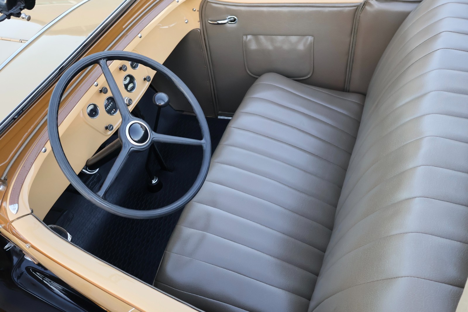 Chevrolet-AE-Independence-1931-Convertible-Roadster-26