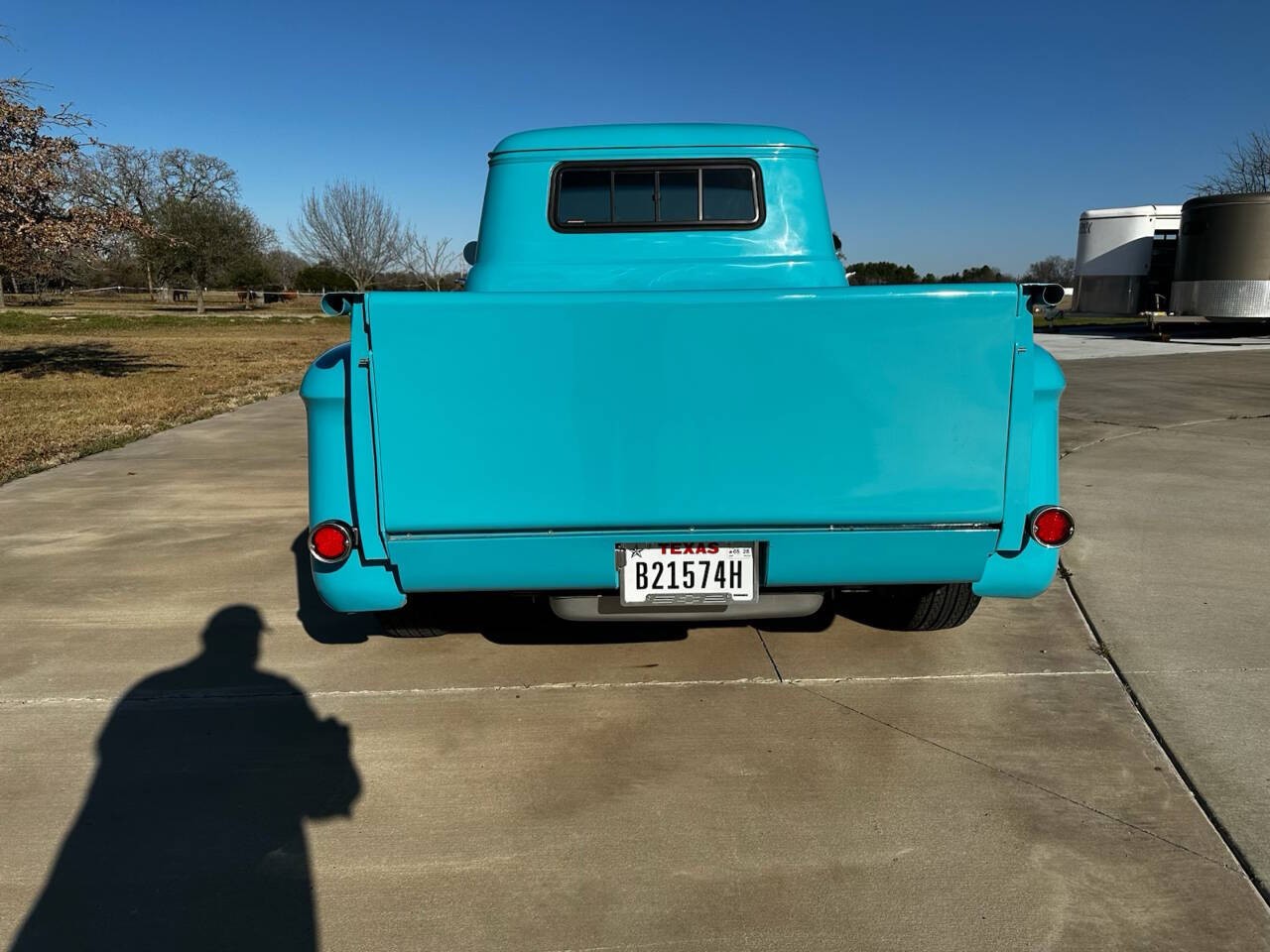 Chevrolet-Apache-1959-Pickup-Truck-1