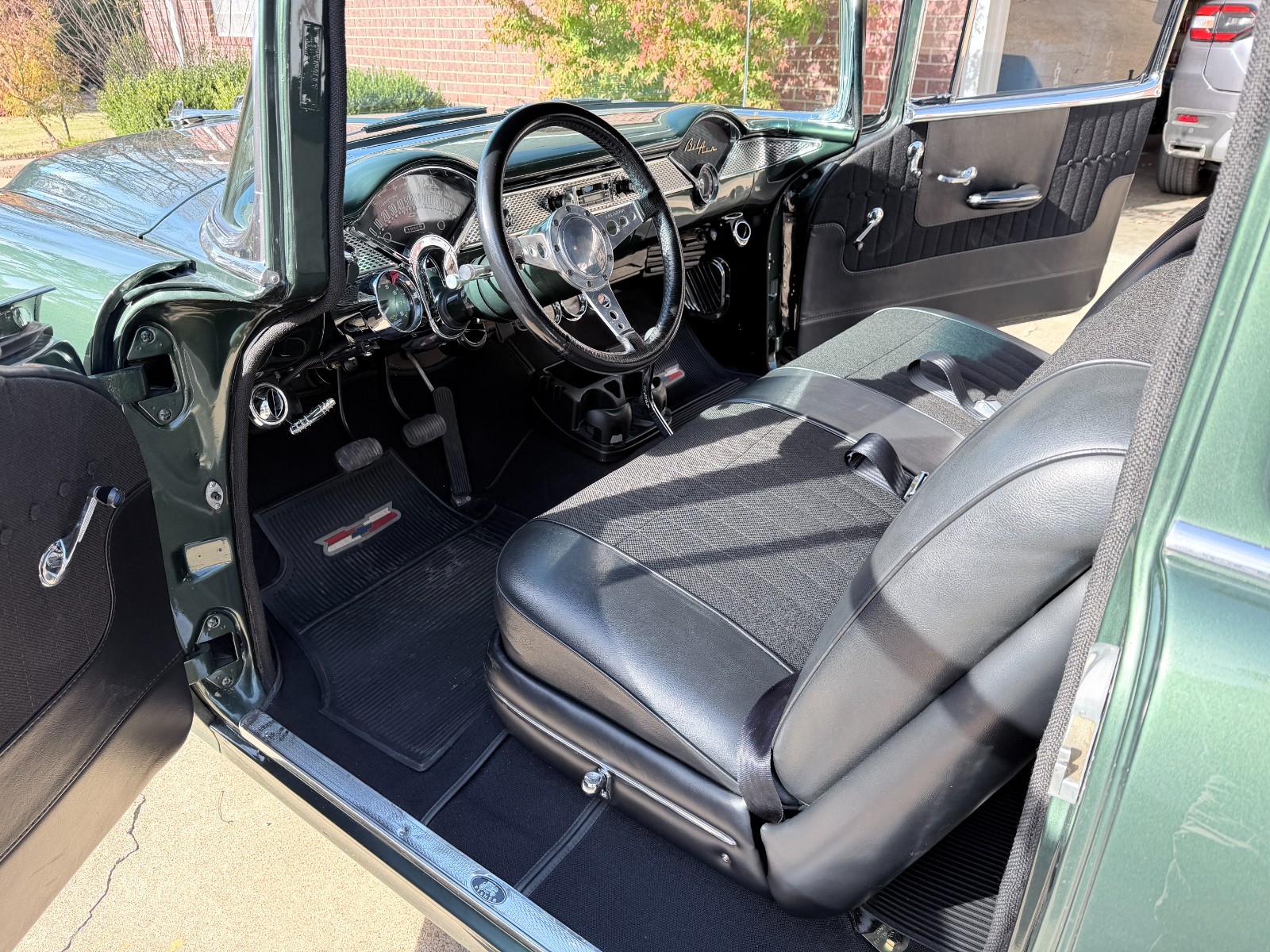 Chevrolet-Bel-Air150210-1955-Sedan-28