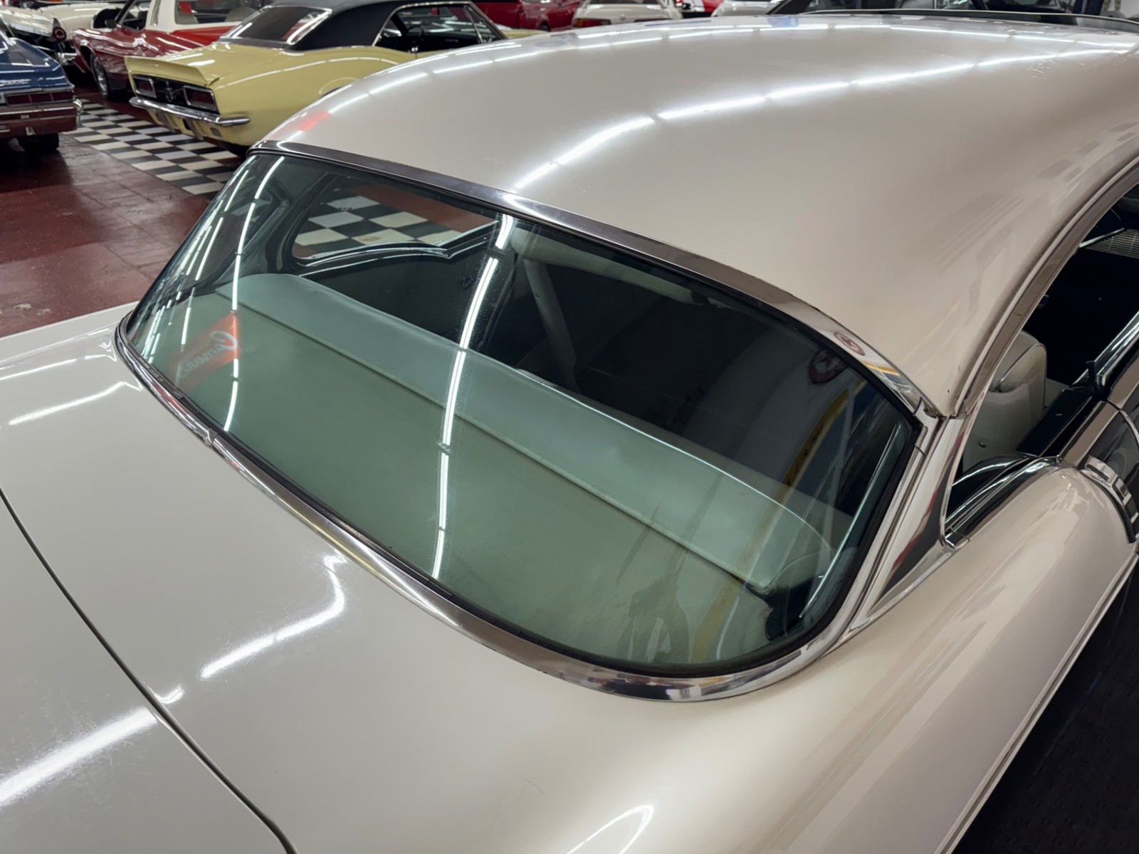 Chevrolet-Bel-Air150210-1956-2-Door-17