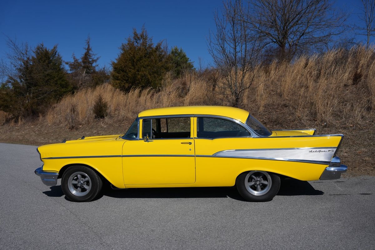 Chevrolet-Bel-Air150210-1957-Sedan-16