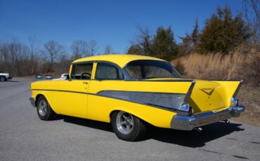 Chevrolet-Bel-Air150210-1957-Sedan-17