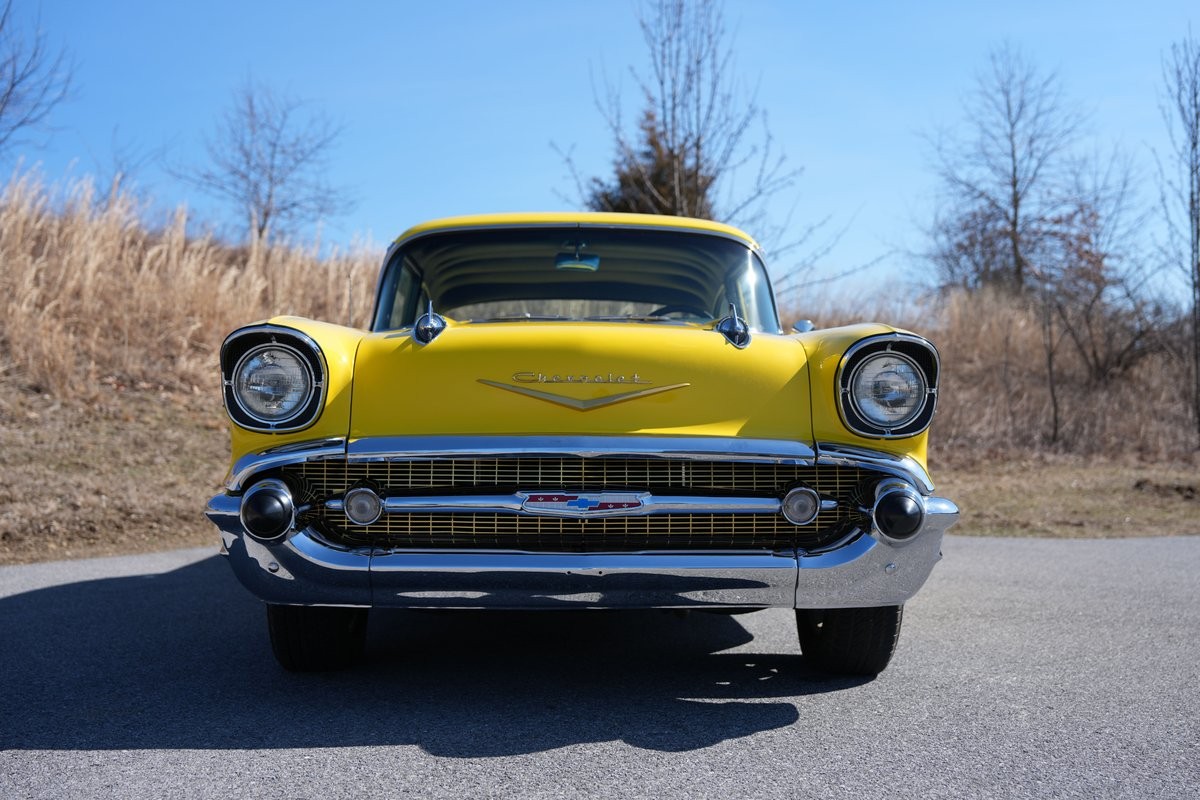 Chevrolet-Bel-Air150210-1957-Sedan-34