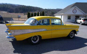 Chevrolet-Bel-Air150210-1957-Sedan-4