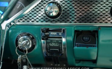 Chevrolet-Bel-air-1955-Turquoise-Turquoise-39