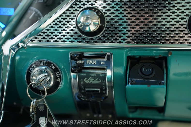 Chevrolet-Bel-air-1955-Turquoise-Turquoise-39